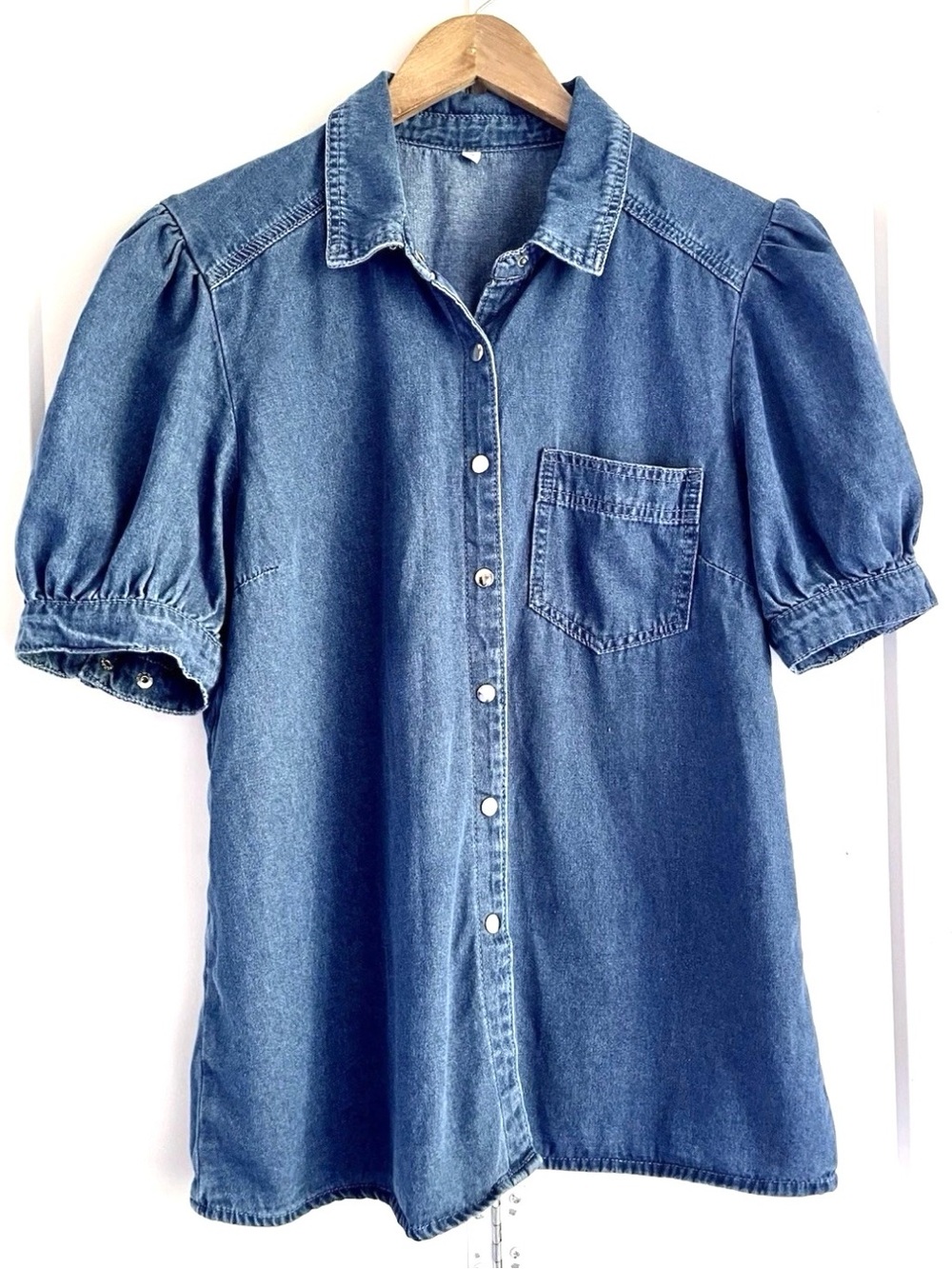 Denim Puff Short Sleeve Shirt Top Sz Large Collar Button Snaps Down Pleated